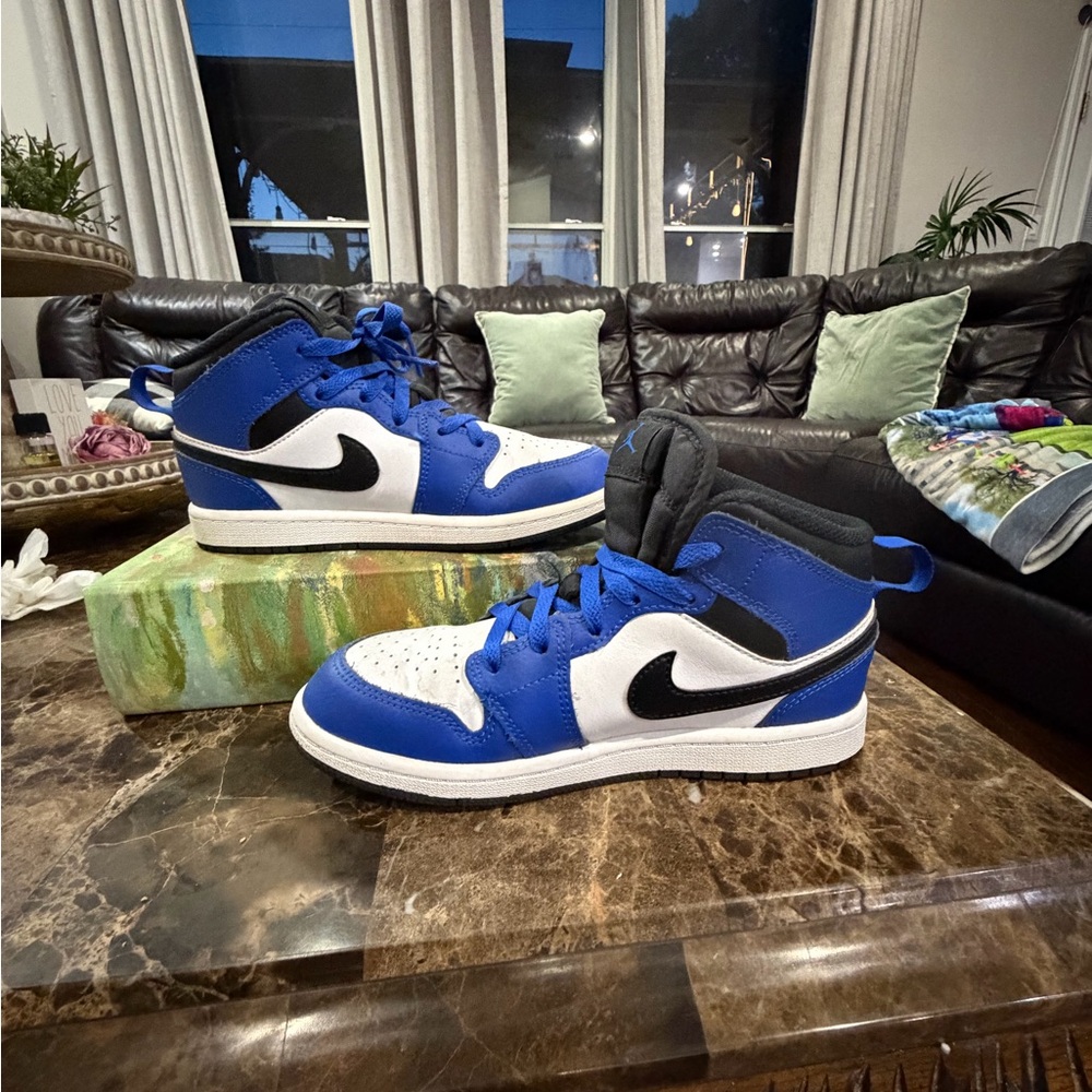Nike Kids Blue White Black High-Top Sneakers